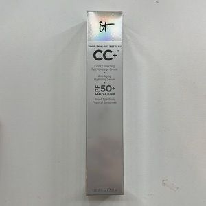 It cosmetics CC cream in Light Medium
